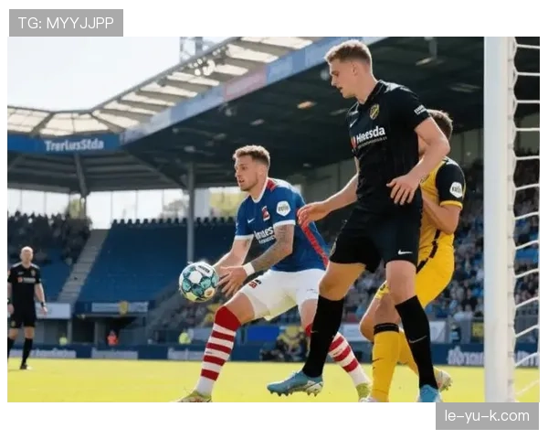 阿贾克斯强势反弹，状态回暖重燃荷甲争冠希望