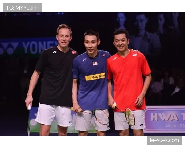 陶菲克场下豪车排成长龙,赛场上那个“苦瓜脸”到底藏了多少秘密? 陶菲克场下豪车排成长龙,赛场上那个“苦瓜脸”到底藏了多少秘密?