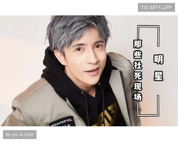 刘翔拎着名牌购物袋排队吃煎饼，旁边大妈盯着他看得比看明星还认真